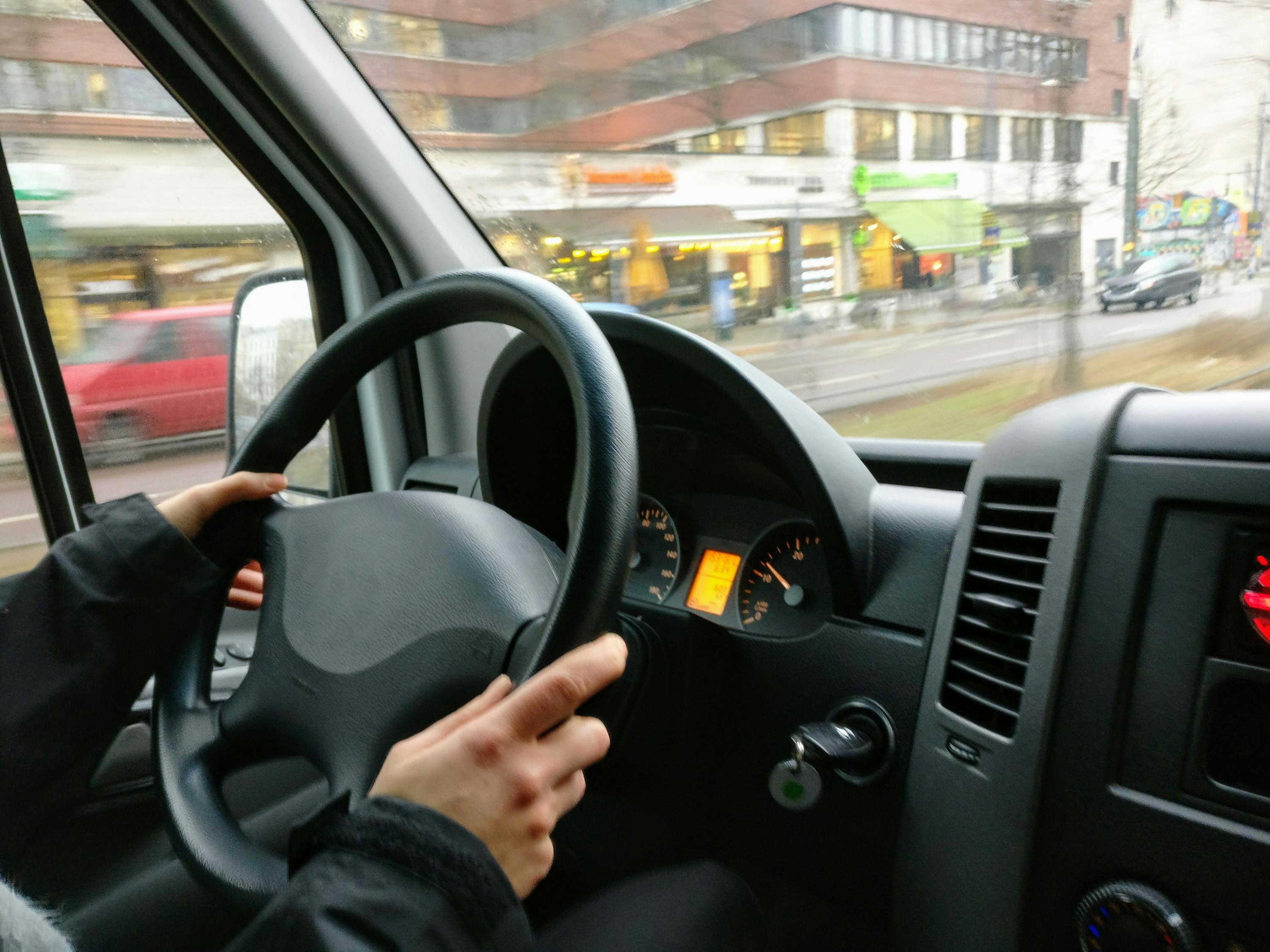 革新洗車行業(yè)的科技利器,最新洗車設(shè)備綜述