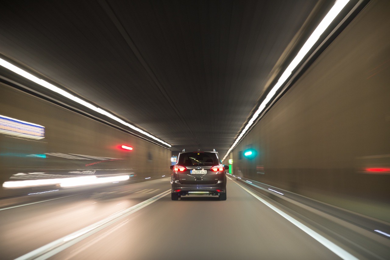 未來科技力量,最新汽車電子產品重塑駕駛體驗