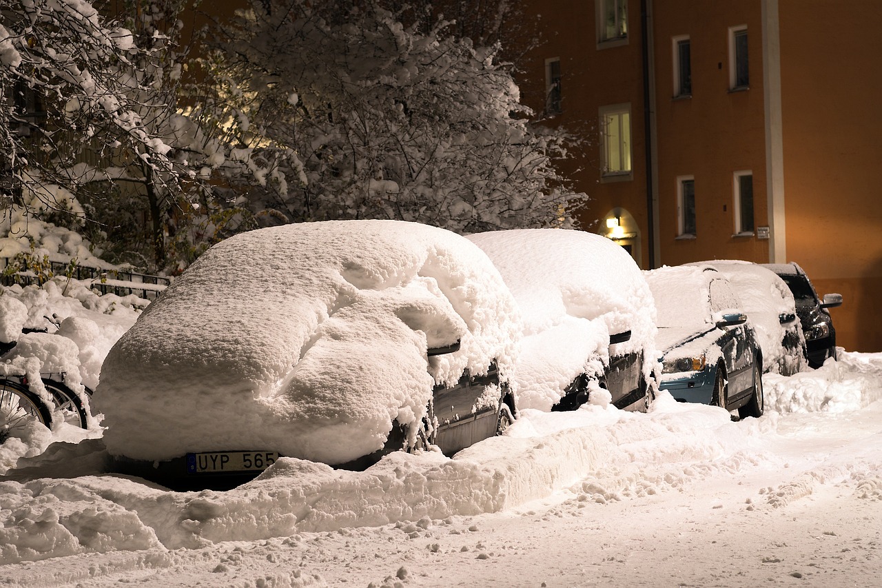 全國(guó)多地降雪來襲,氣象部門發(fā)出預(yù)警,最新下雪新聞匯總