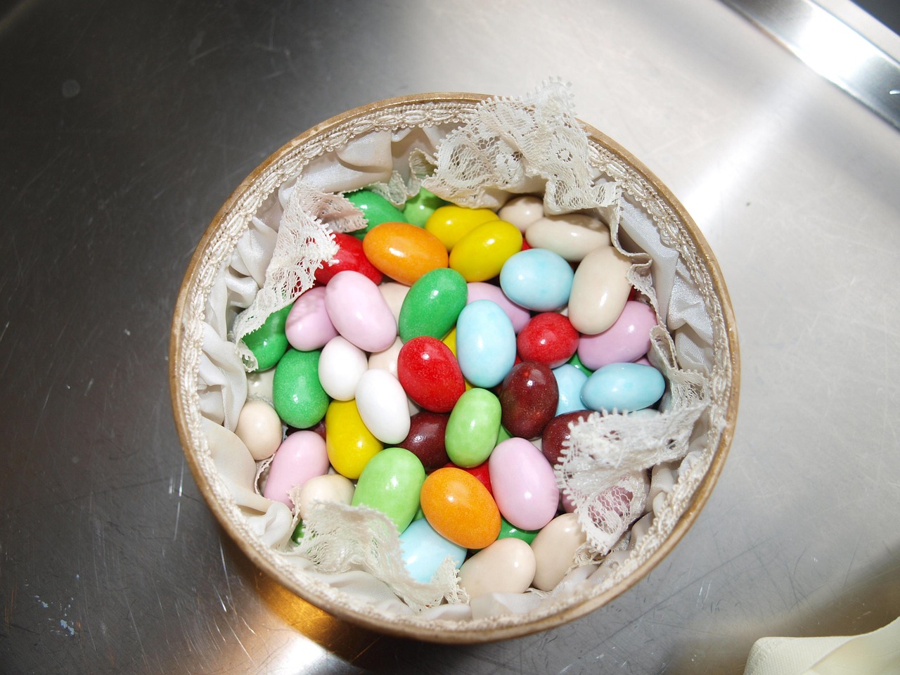 最新地攤小吃,點亮城市夜色的味蕾盛宴,開啟美食之旅!